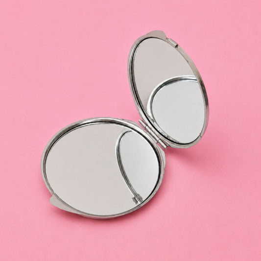 الحياة حلوة بس انا احلى Mirror
