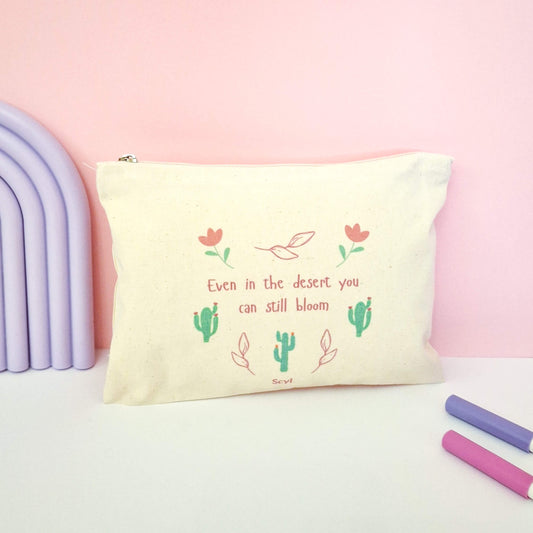 Bloomy Cactus Pouch