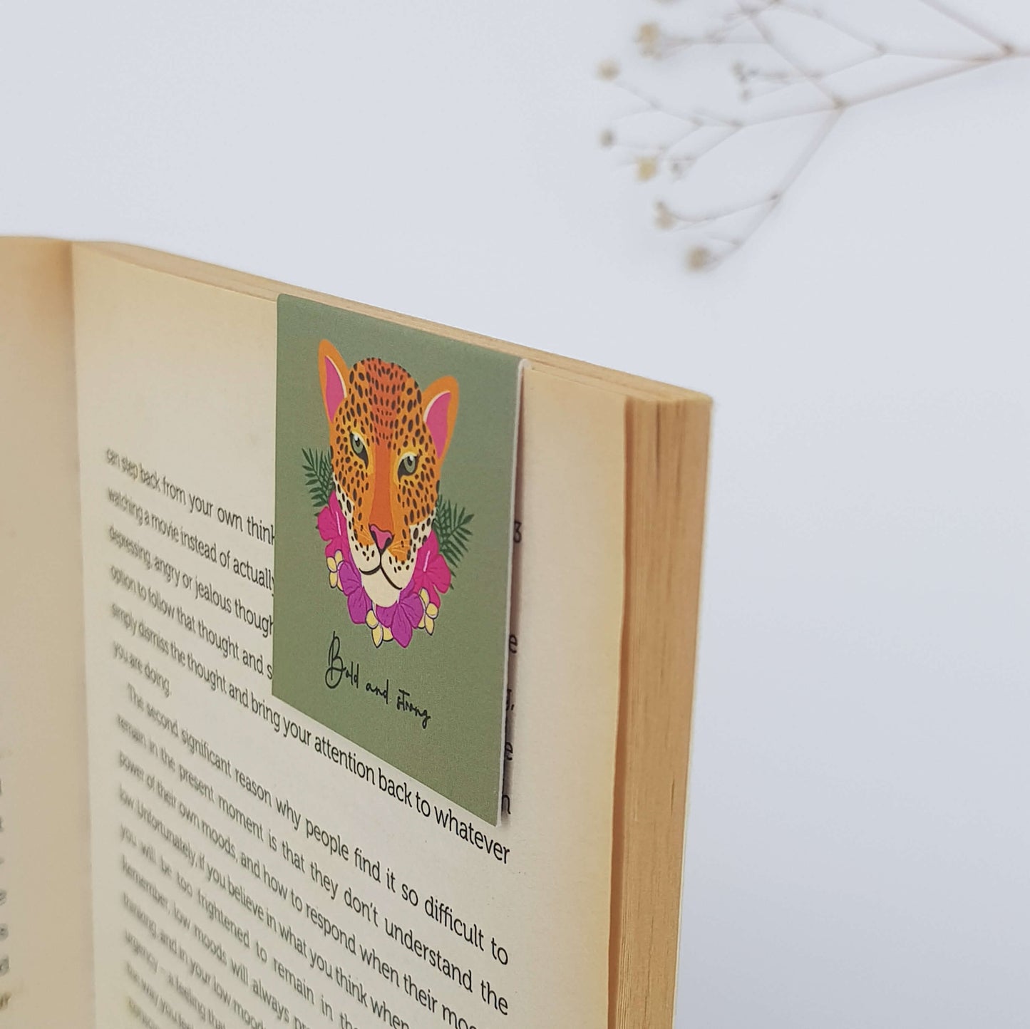 Bold and Strong Magnetic Bookmark - Dark Green