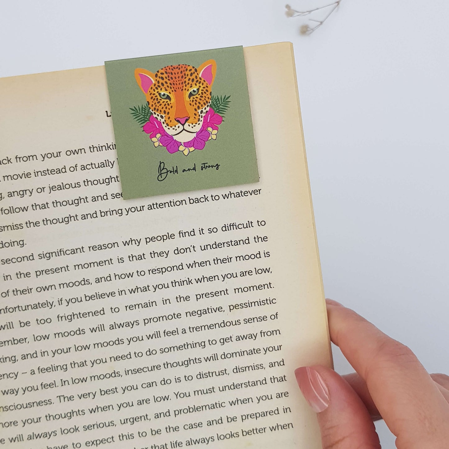 Bold and Strong Magnetic Bookmark - Dark Green