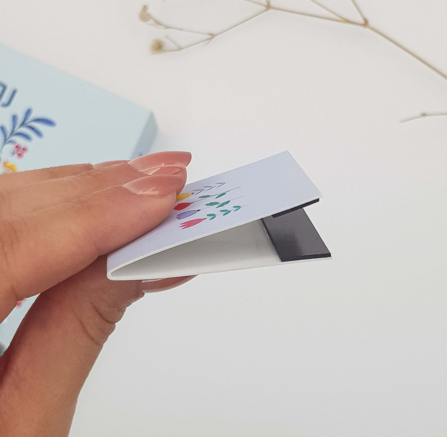 Floral Garden Magnetic Bookmark - Blue
