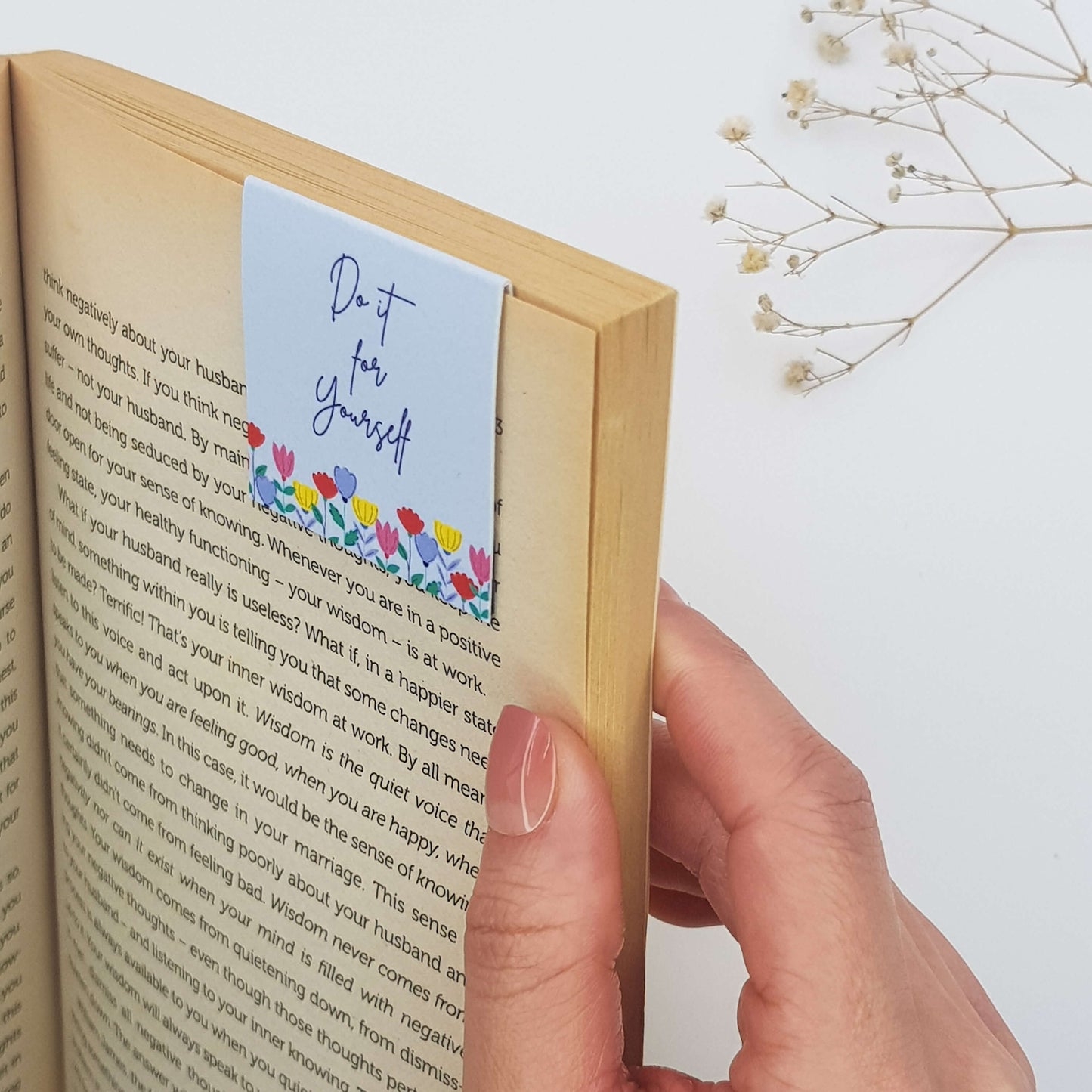 Floral Garden Magnetic Bookmark - Blue