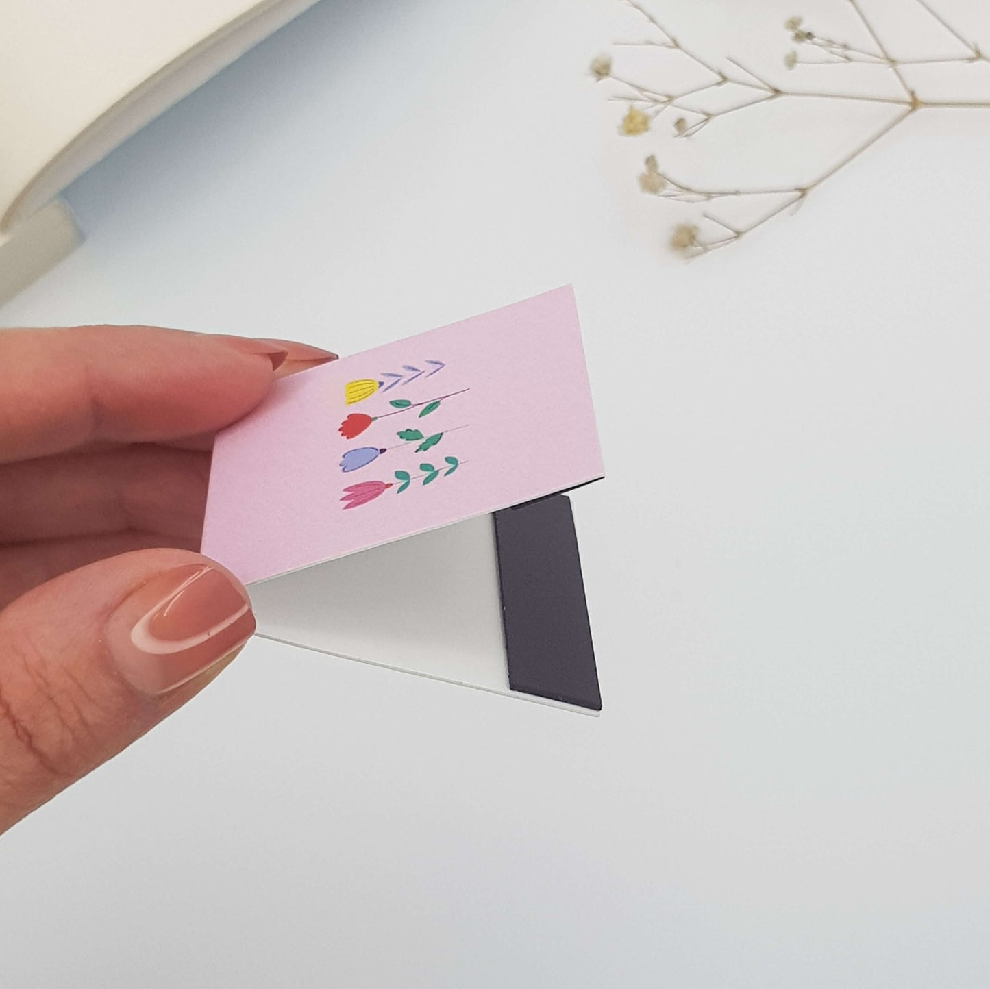 Floral Garden Magnetic Bookmark - Pink