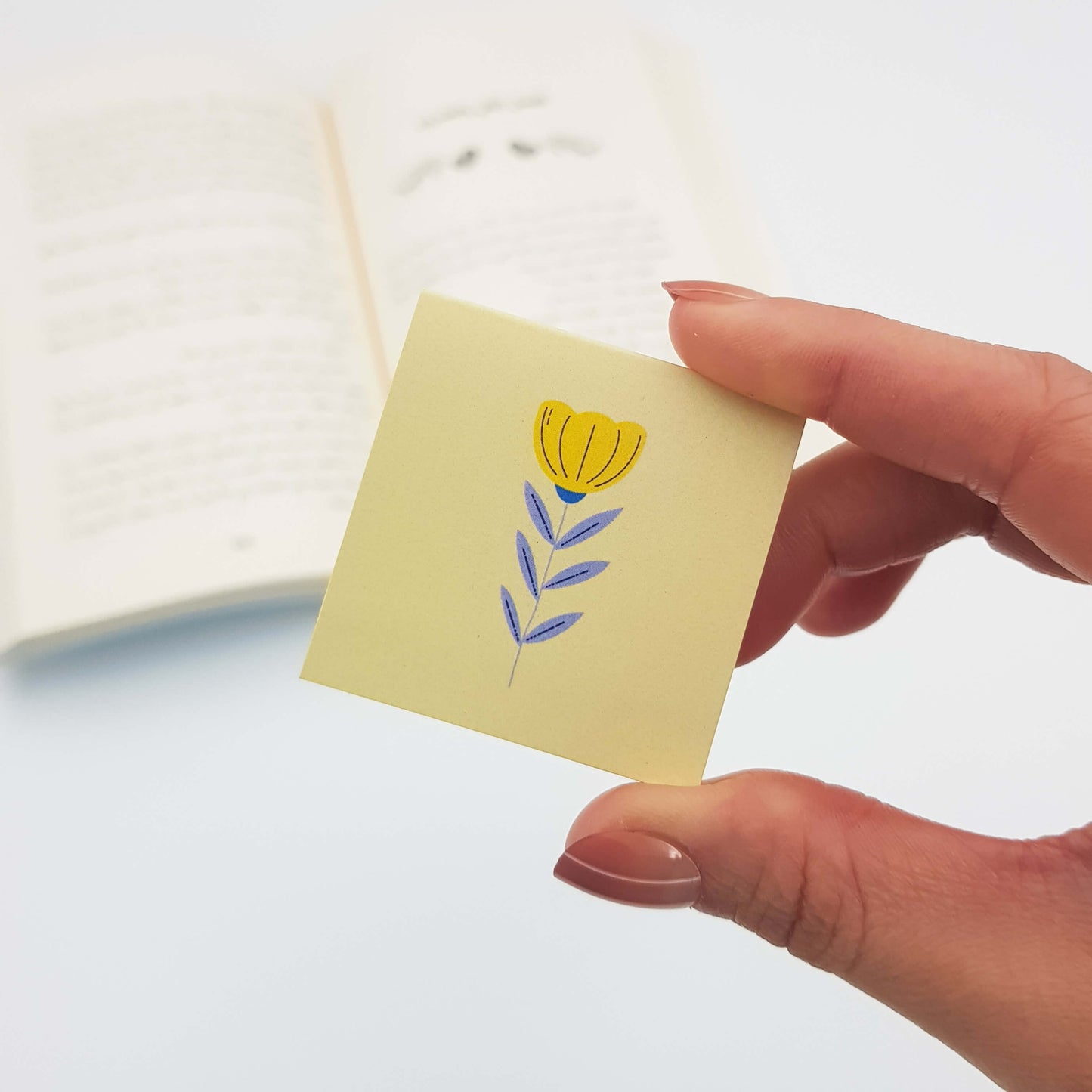 Shiny Flower Magnetic Bookmark