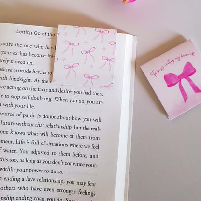 The Bow Magnetic Bookmark