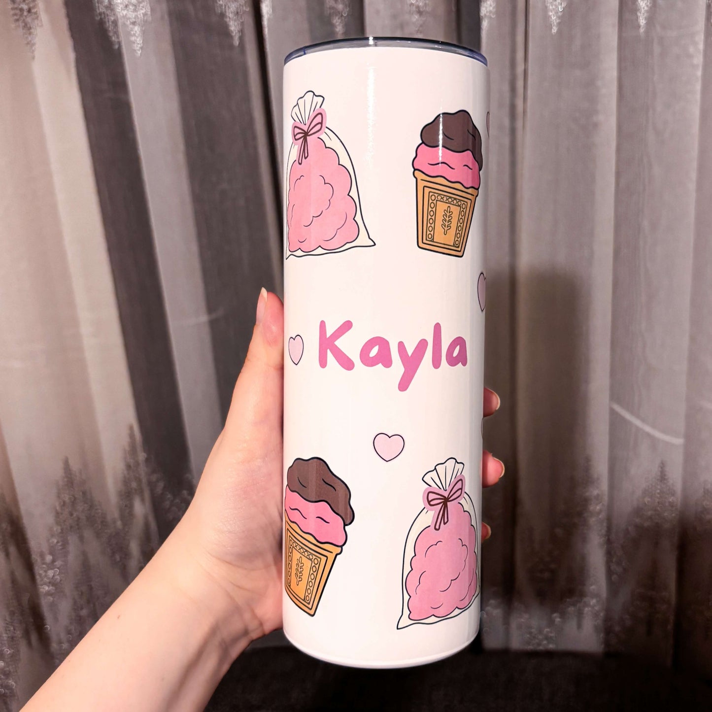 الحياة حلوة بس انا احلى Tumbler
